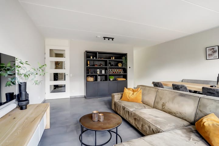 Photo 11 of Halifaxstraat 7