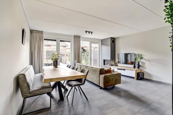 Photo 13 of Halifaxstraat 7