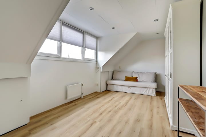 Photo 31 of Halifaxstraat 7