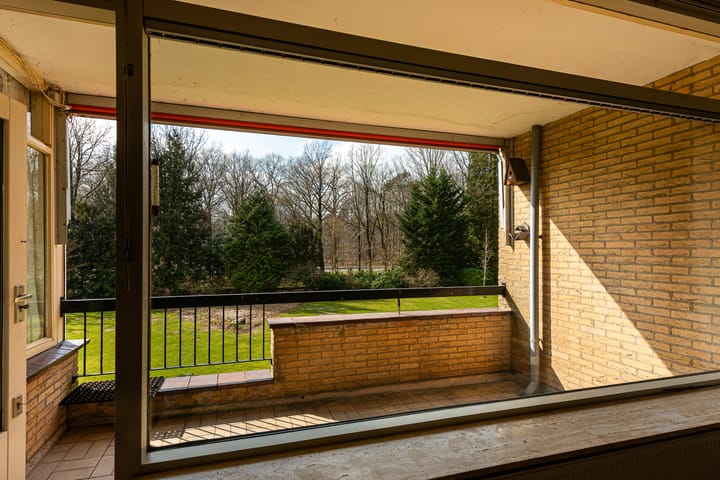 Foto 16 van Luitenant Generaal van Heutszlaan 36