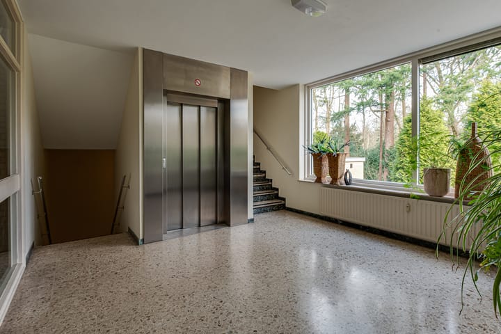 Foto 20 van Luitenant Generaal van Heutszlaan 36