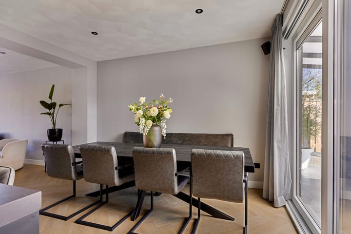 Foto 15 van Larixlaan 23