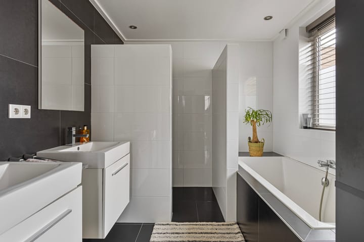 Foto 16 van Hendriklaan 3