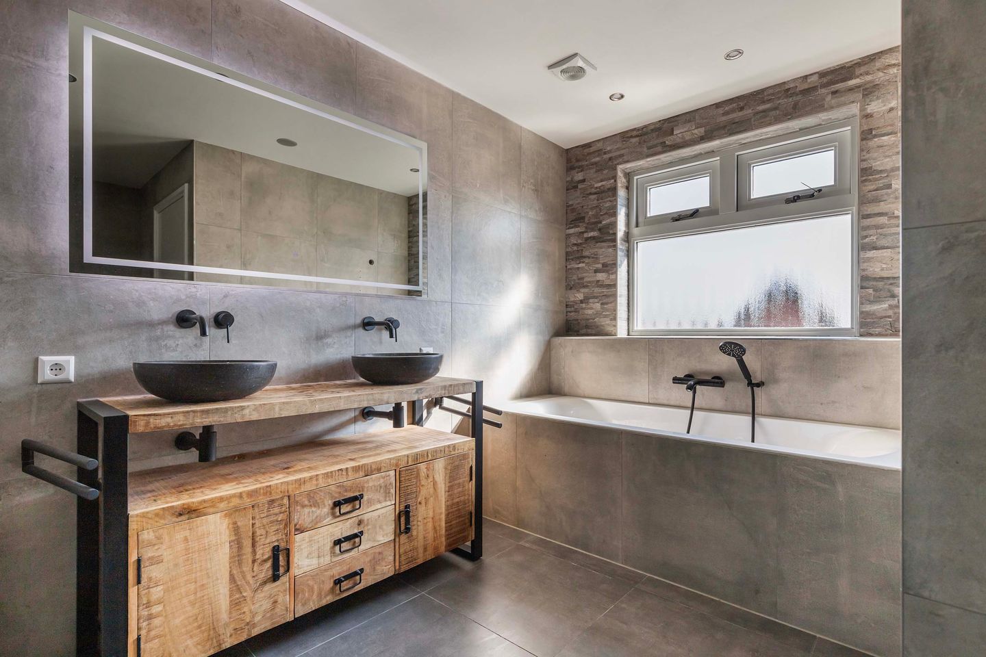 Photo 20 of Asselsestraat 111