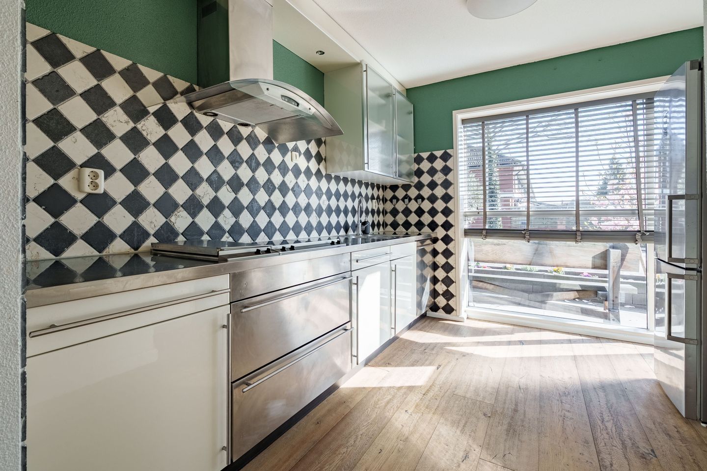 Photo 10 of Herman de Manhove 88