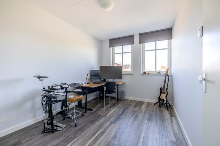 Foto 20 van Bloemenweg 19-A