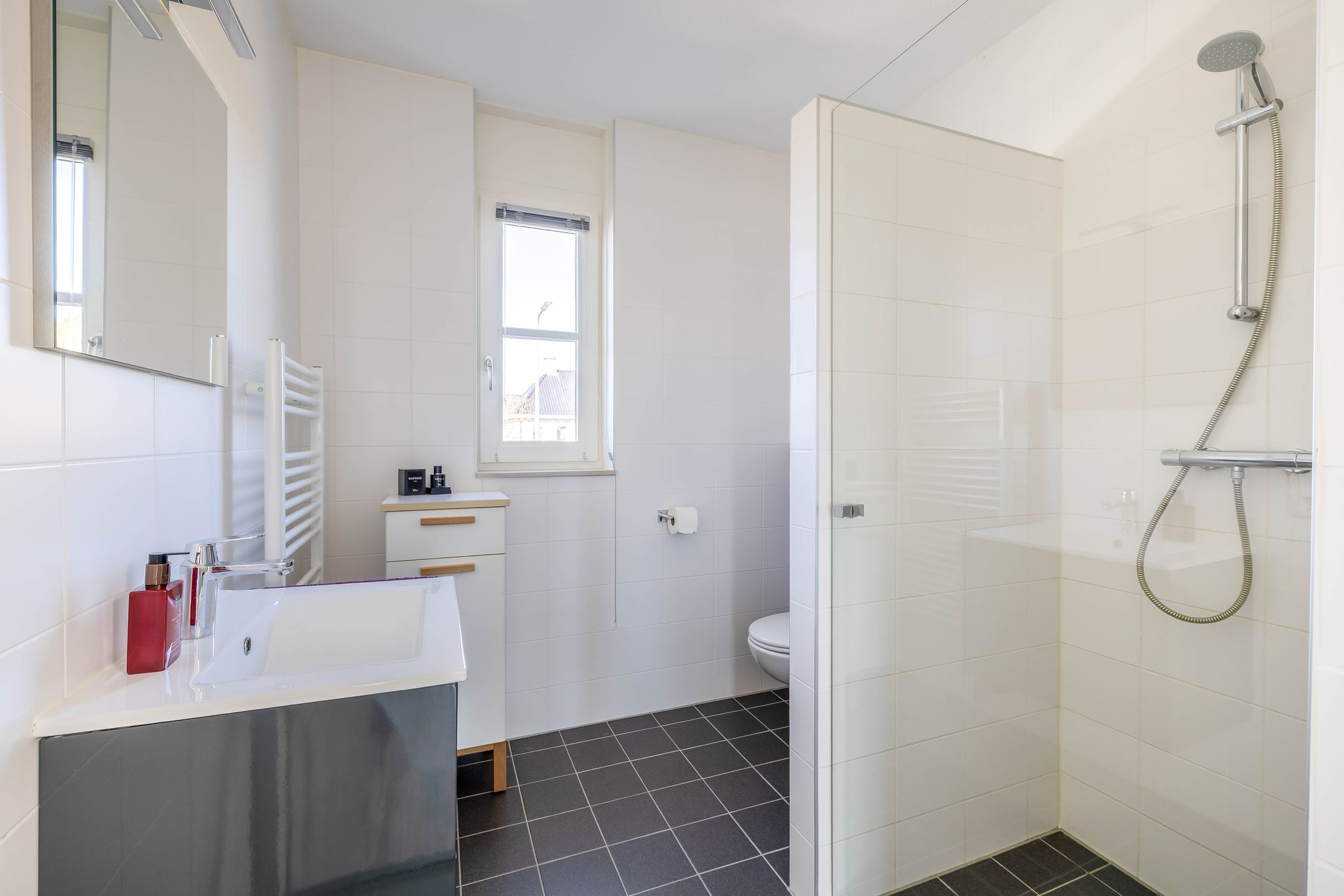 Foto 21 van Bloemenweg 19-A