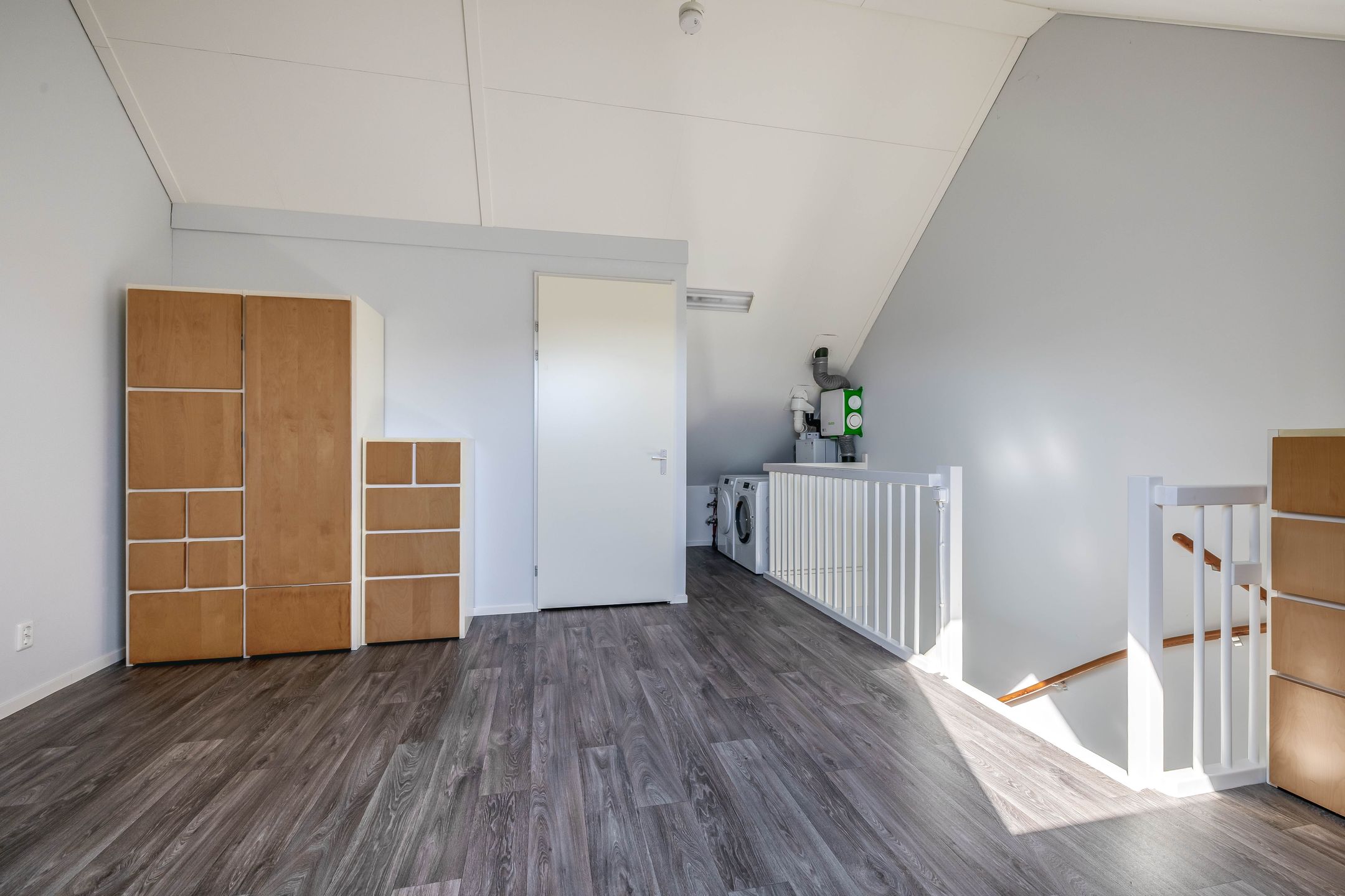 Foto 24 van Bloemenweg 19-A