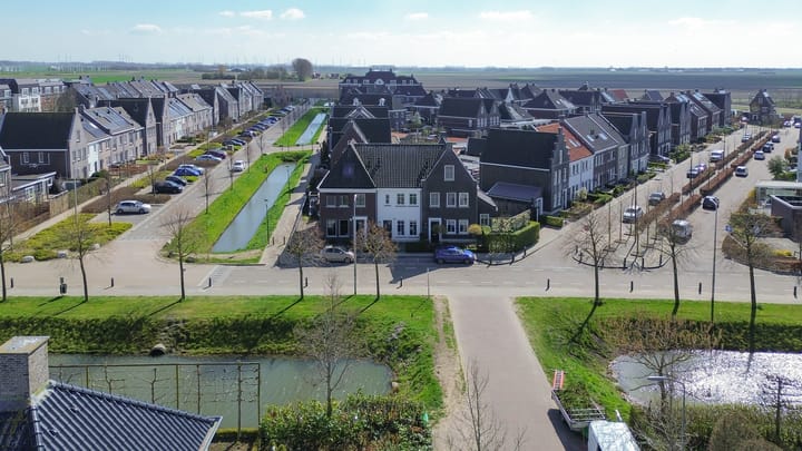 Foto 32 van Bloemenweg 19-A