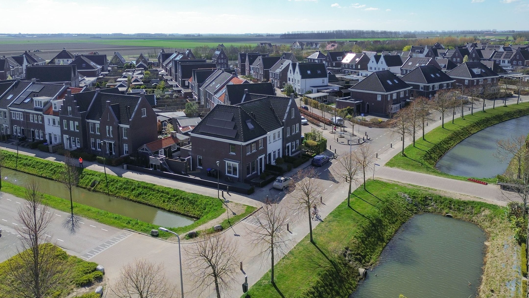 Foto 33 van Bloemenweg 19-A