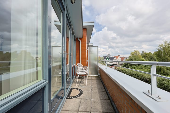 Foto 30 van Serenade 11