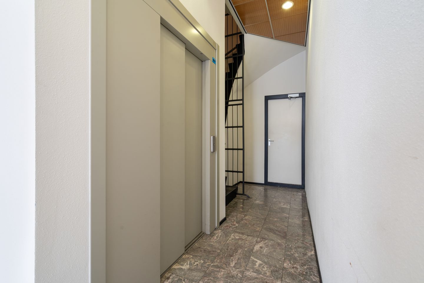 Photo 4 of Wijnstraat 207-B