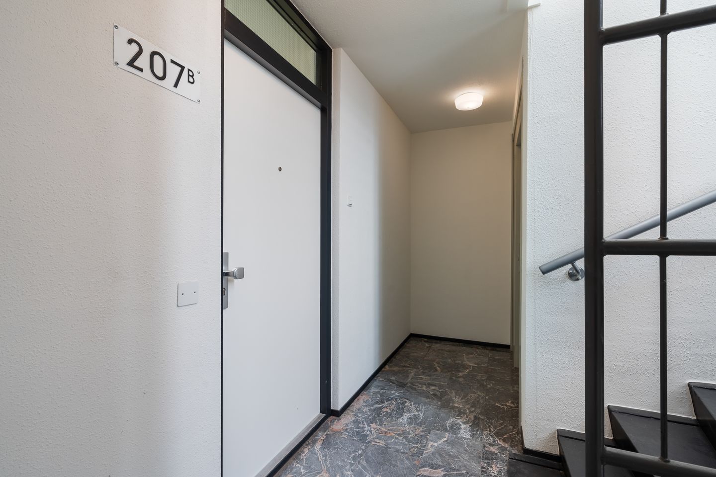 Photo 5 of Wijnstraat 207-B