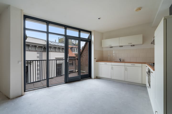 Foto 12 van Wijnstraat 207-B