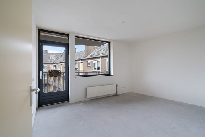 Foto 18 van Wijnstraat 207-B