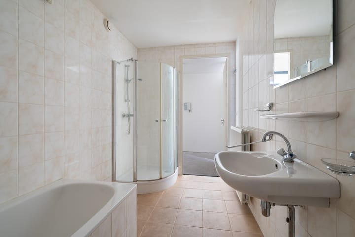 Foto 23 van Wijnstraat 207-B