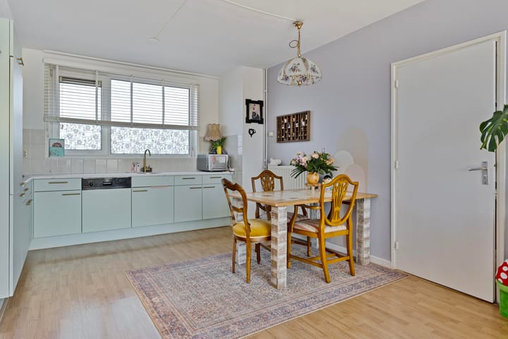 Foto 10 van Van Hogendorpweg 106