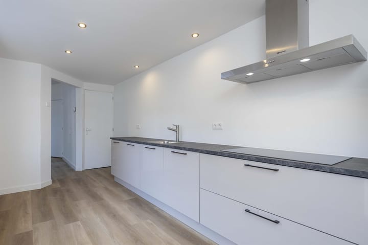 Foto 5 van Van Doorenstraat 5