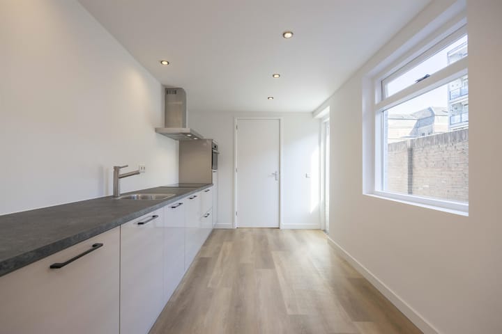 Foto 6 van Van Doorenstraat 5