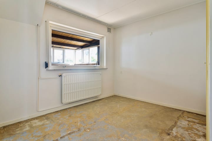 Foto 14 van Mgr. de Backerestraat 1