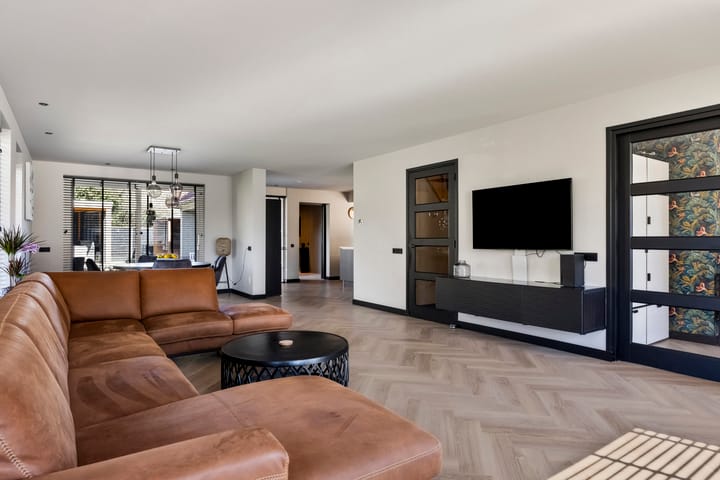 Photo 5 of Heiligenbos 81