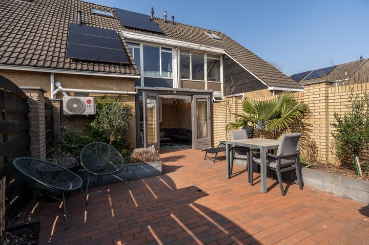 Foto 35 van Rozenlaan 17