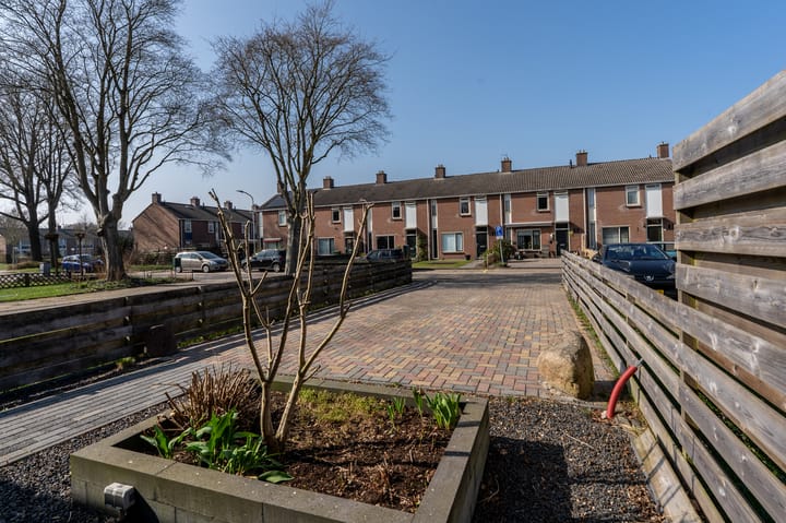 Foto 41 van Rozenlaan 17