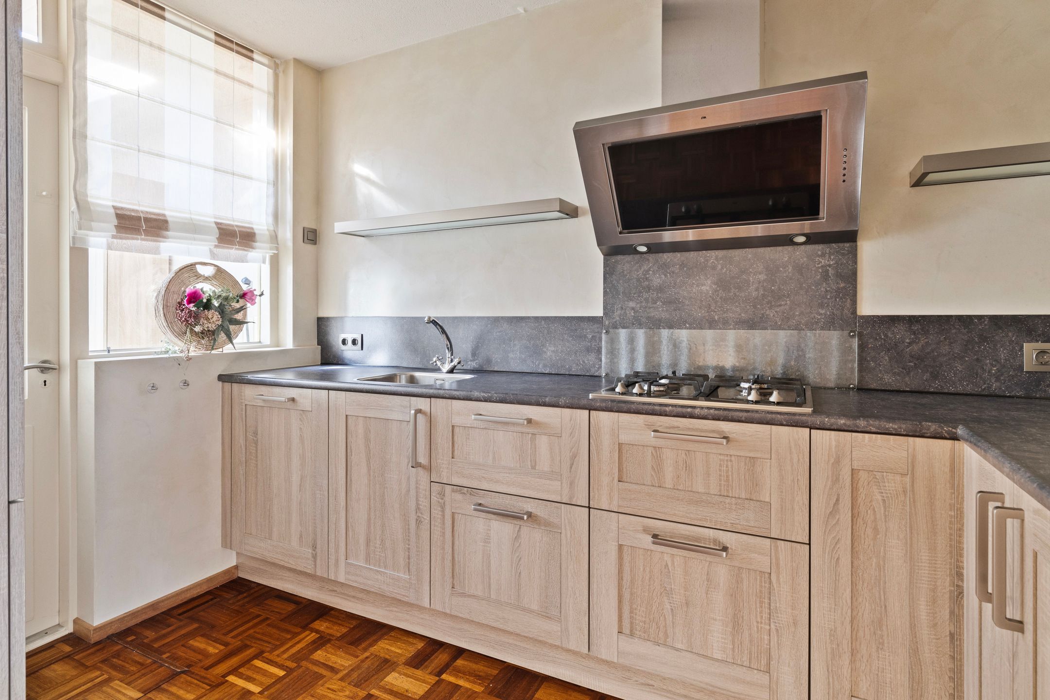 Foto 9 van Asterstraat 49