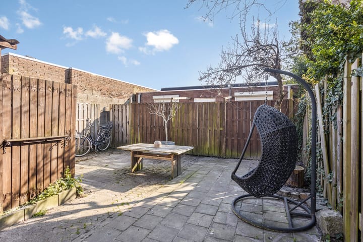 Foto 36 van Jan van der Leestraat 8