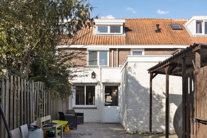 Foto 37 van Jan van der Leestraat 8