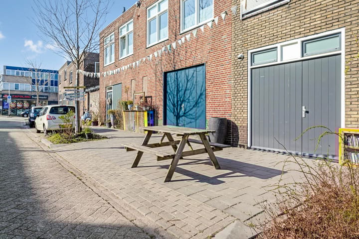 Foto 39 van Jan van der Leestraat 8