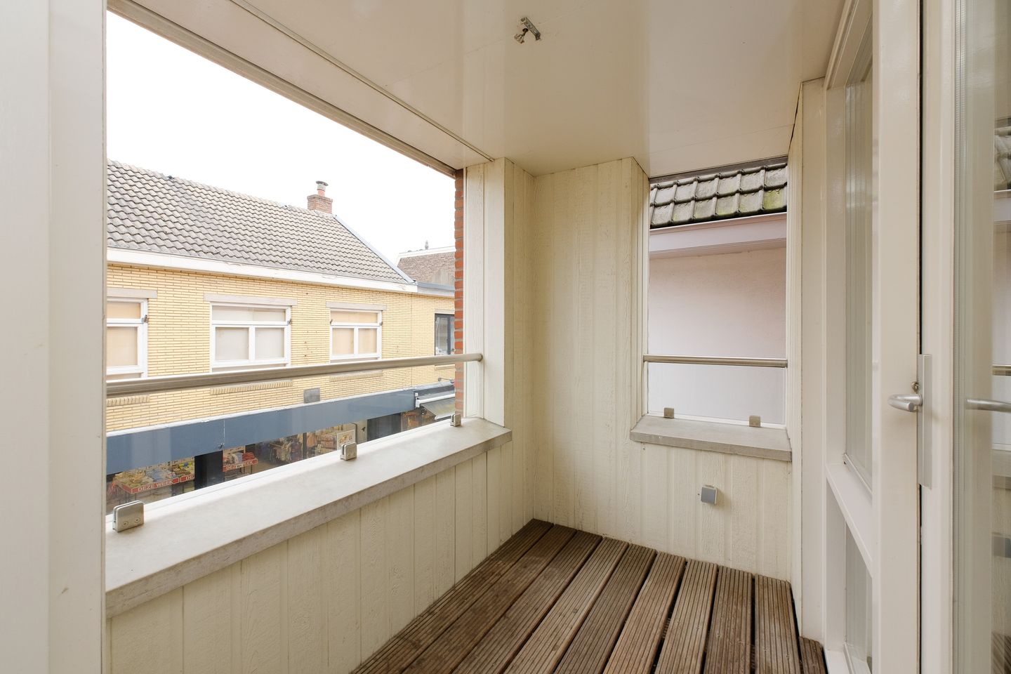 Photo 10 of Traaij 12-C