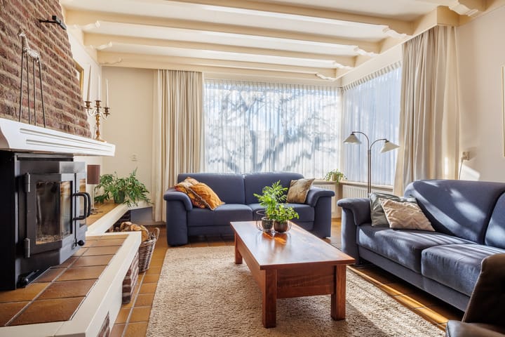 Foto 3 van Houtgraveur 2