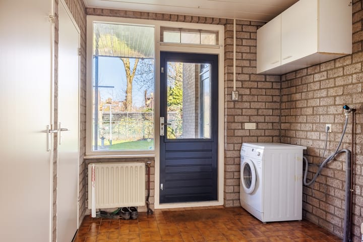 Foto 15 van Houtgraveur 2