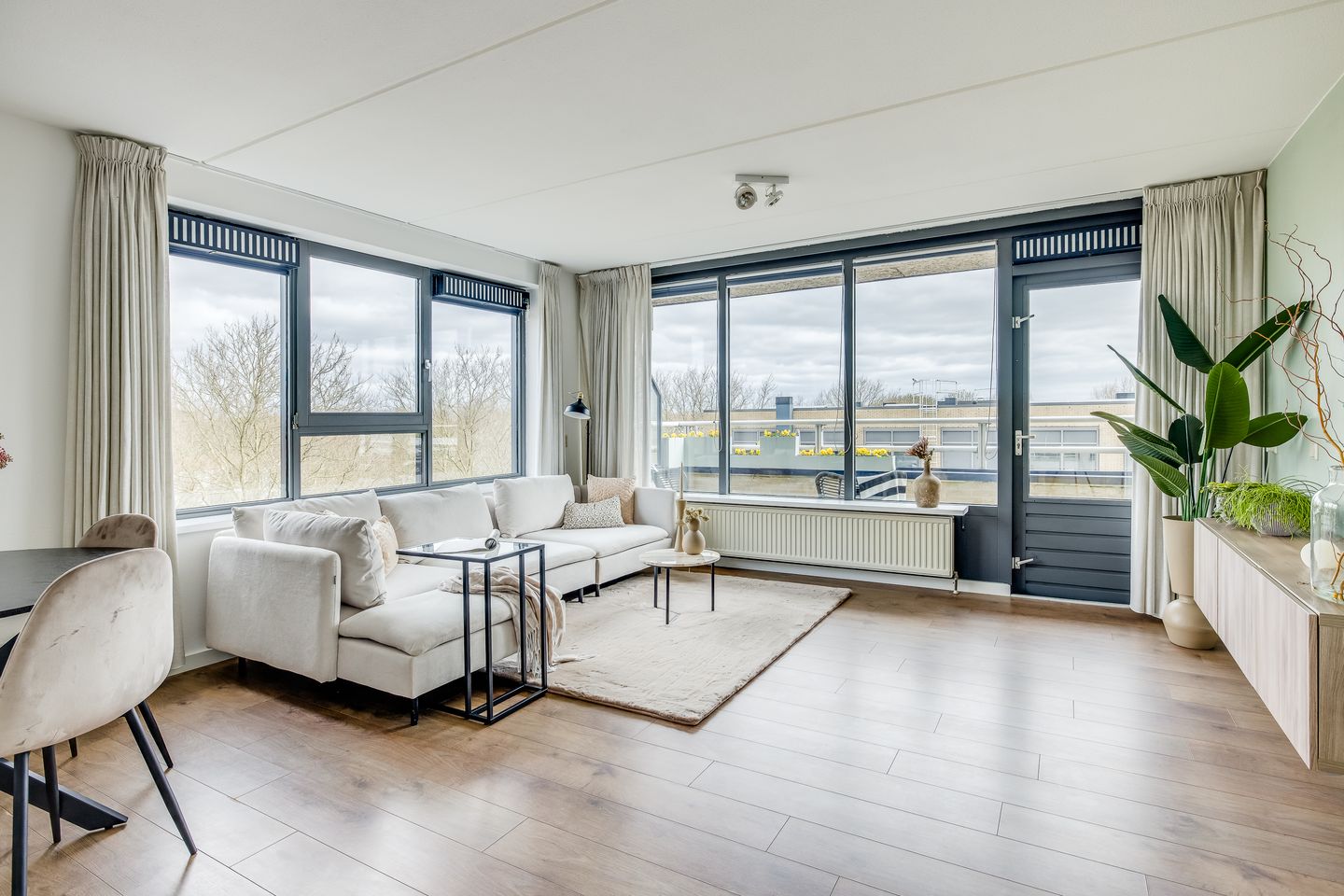 Foto 5 van Linschotensingel 1-HA