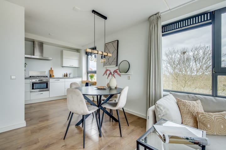 Foto 10 van Linschotensingel 1-HA