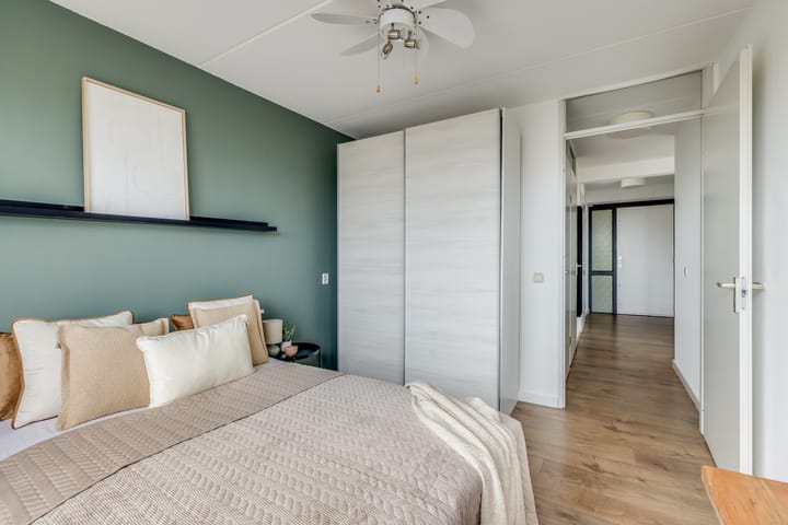 Foto 20 van Linschotensingel 1-HA