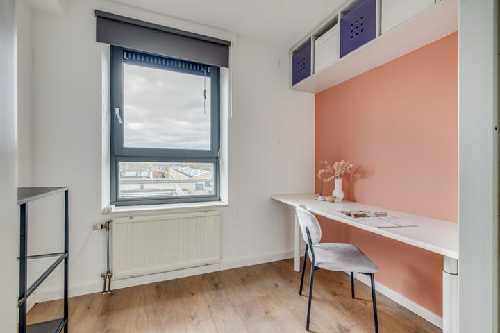 Foto 23 van Linschotensingel 1-HA