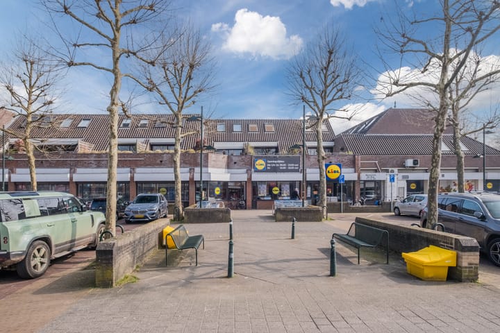 Foto 1 van De Bus 12