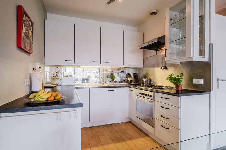 Foto 3 van De Bus 12