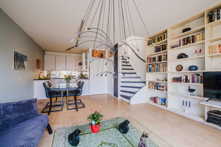 Foto 15 van De Bus 12