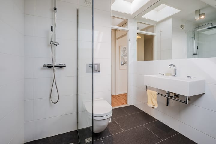 Foto 29 van De Bus 12