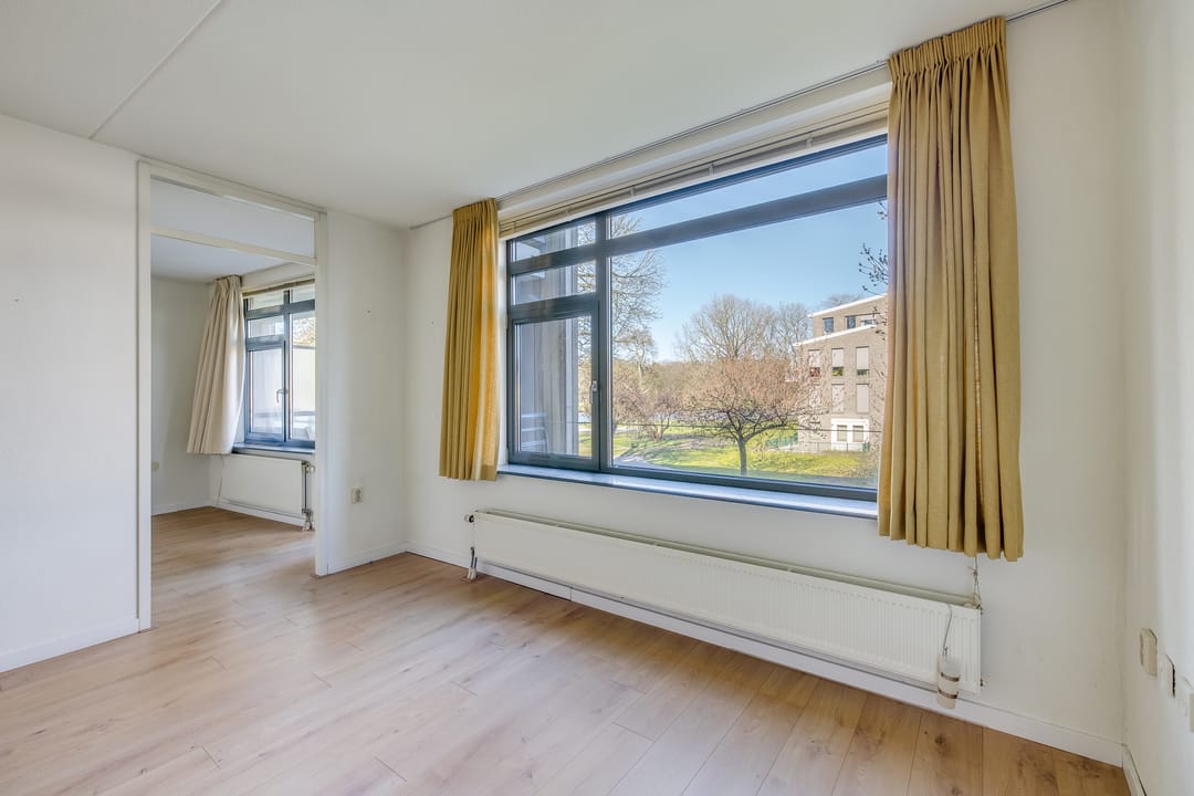 Photo 7 of Hendrika van Tussenbroeklaan 52