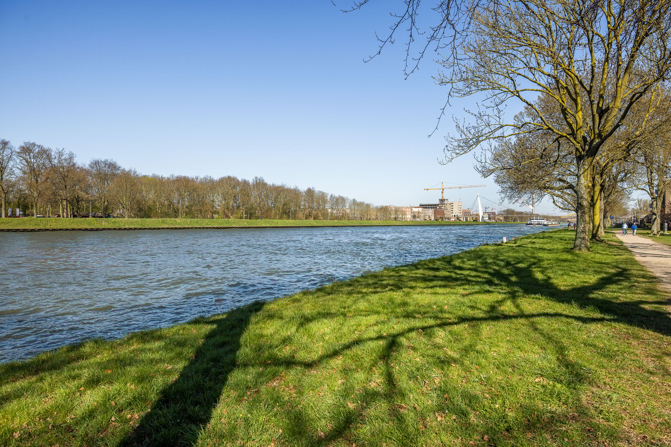 Photo 33 of Hendrika van Tussenbroeklaan 52