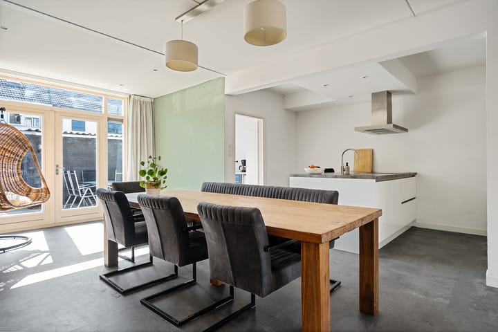 Photo 18 of De Lijnbaan 24