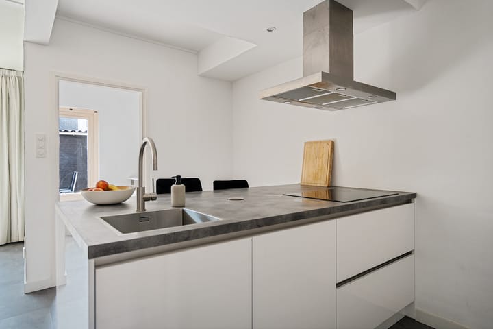 Photo 21 of De Lijnbaan 24