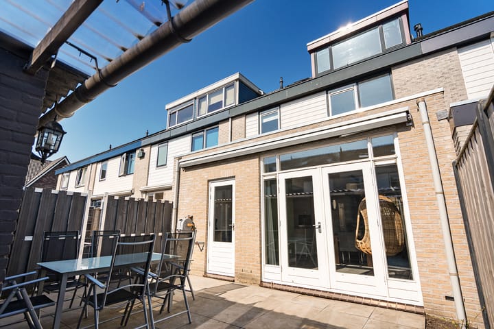 Photo 40 of De Lijnbaan 24