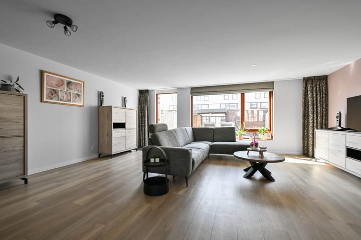 Foto 5 van Tamis Weer 49