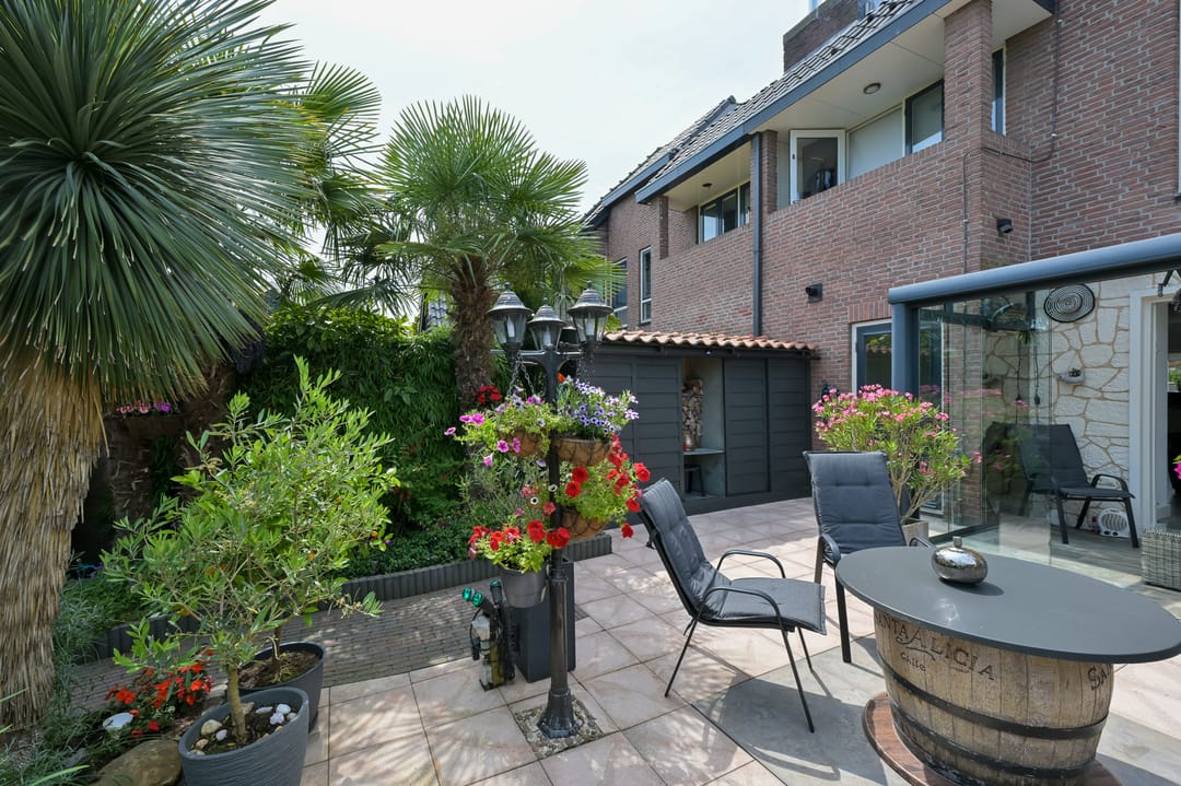 Foto 32 van Julianastraat 9