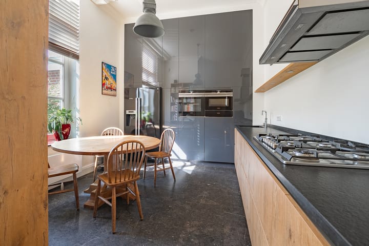 Foto 11 van Tongerseweg 241